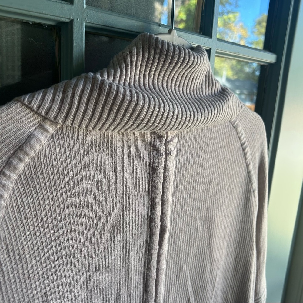 Lululemon Cardigan Sweater Transformation Wrap Thumb Hole Heathered Dune Beige 4 - Picture 7 of 14
